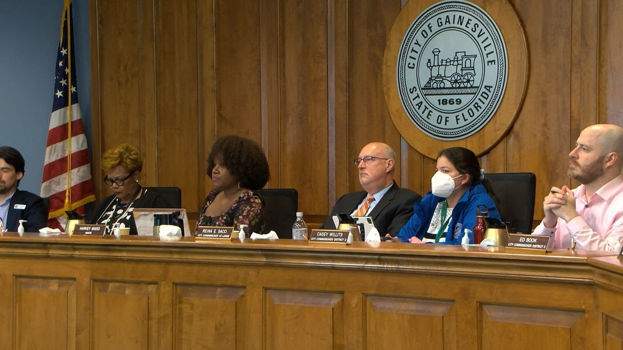 Gainesville City Commission votes to repeal all parts of the single-family-zoning ban