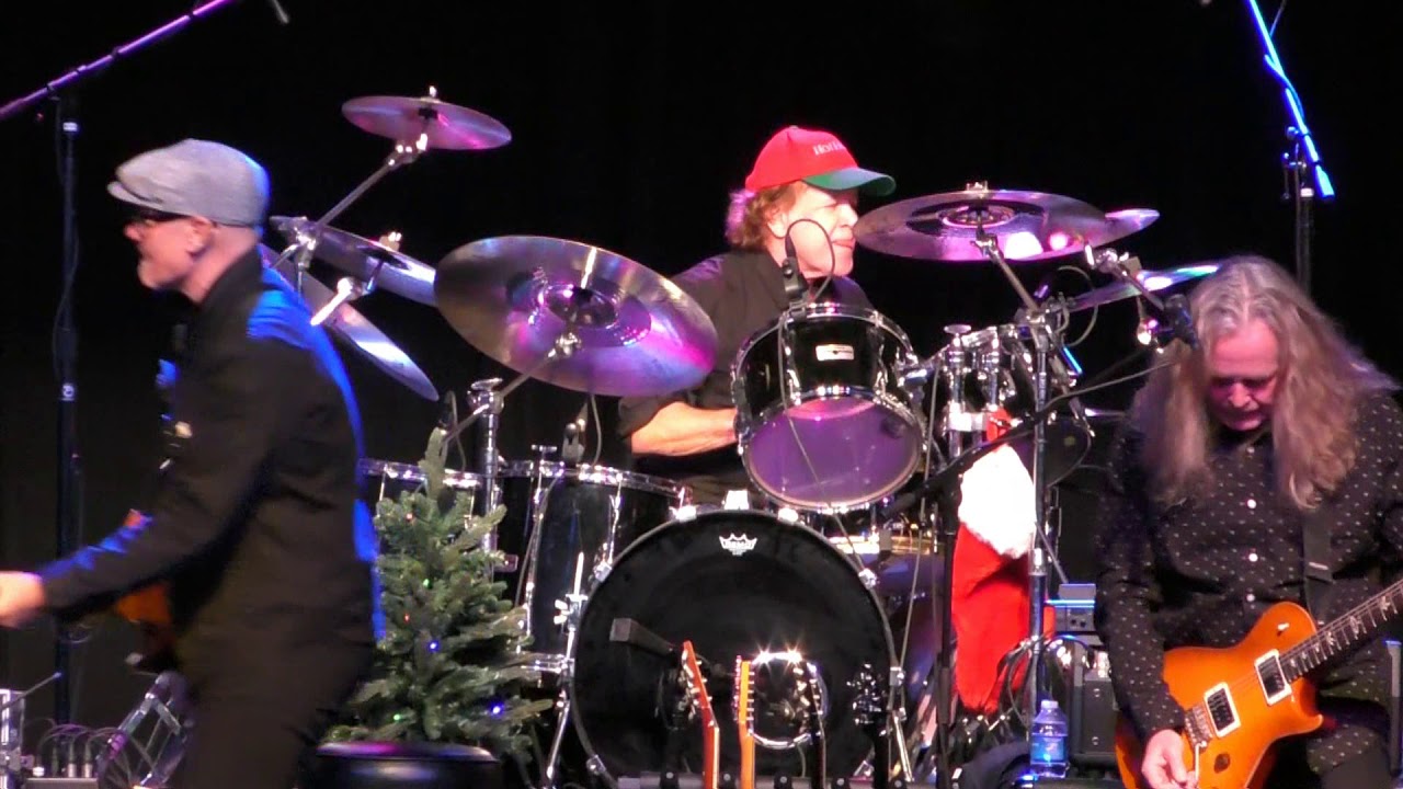 Michael Stanley and the Resonators - Opening 4 songs - 12-21-2019