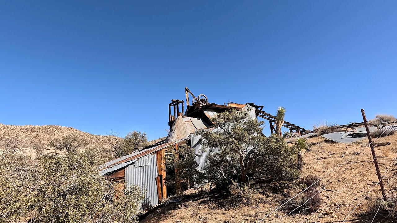 Wall Street Mill trail at Joshua Tree NP - 4K -