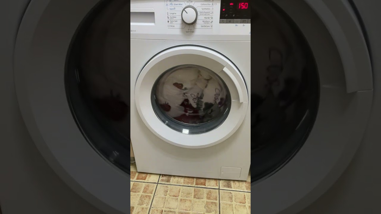 BEKO WRE6512BWW: Down Wear Steam Cure 40° 800rpm