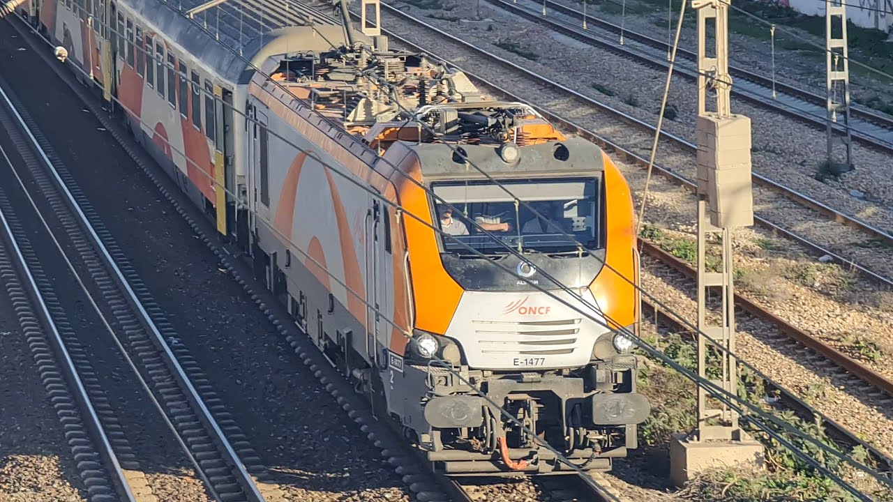 Alstom E-1477 en direction de Marrakech, Al Atlas N°124.