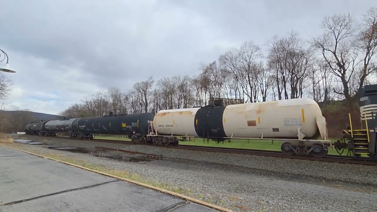 NS trains with BNSF engine at Lewistown,  PA 
