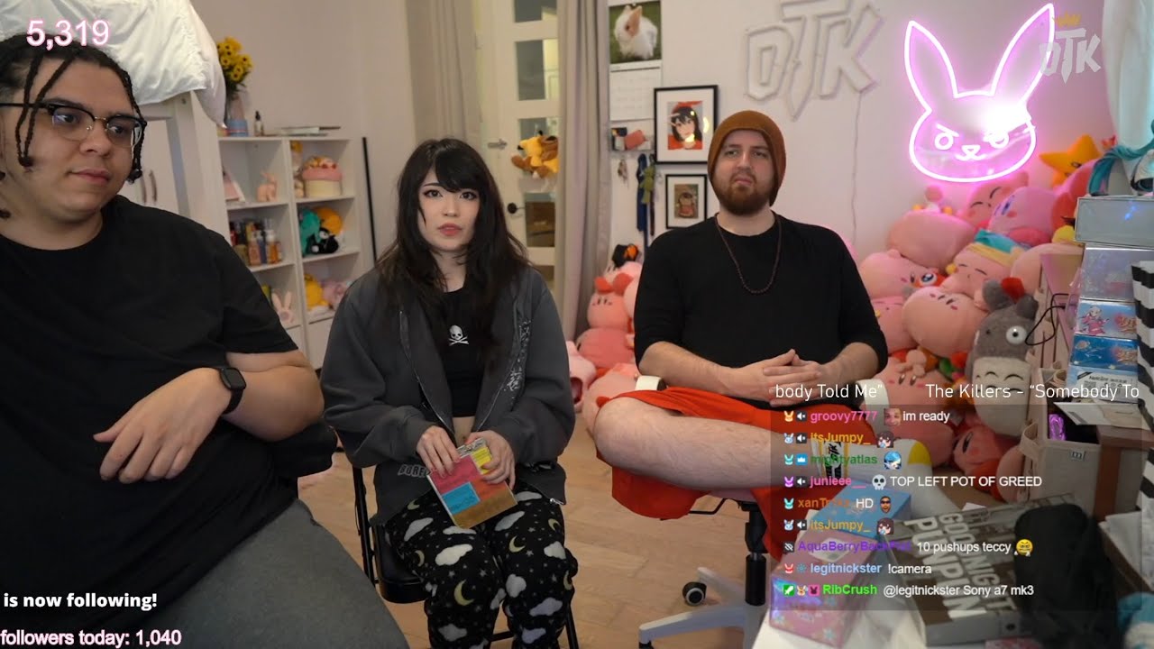 Emiru - [August 18th, 2022] Card Unboxing with Tectone and Zoil