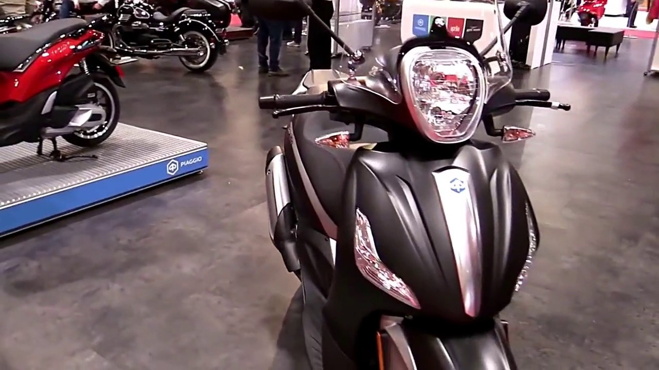 2017 Piaggio BV350 Special Premium Rare Features Edition First Impression Walkaround HD