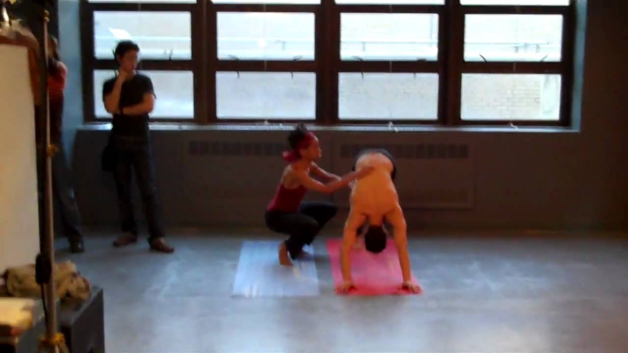 Makin Movies - Actors doing Yoga