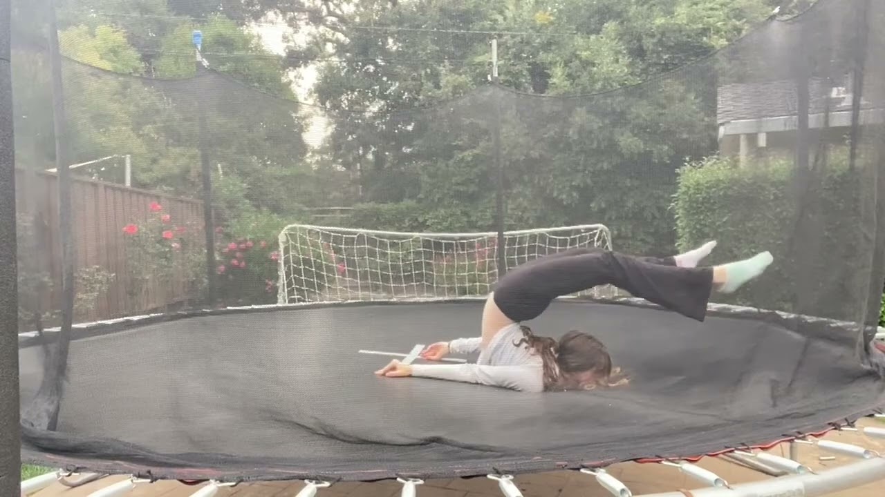Some of my flexibility🤸🏼 