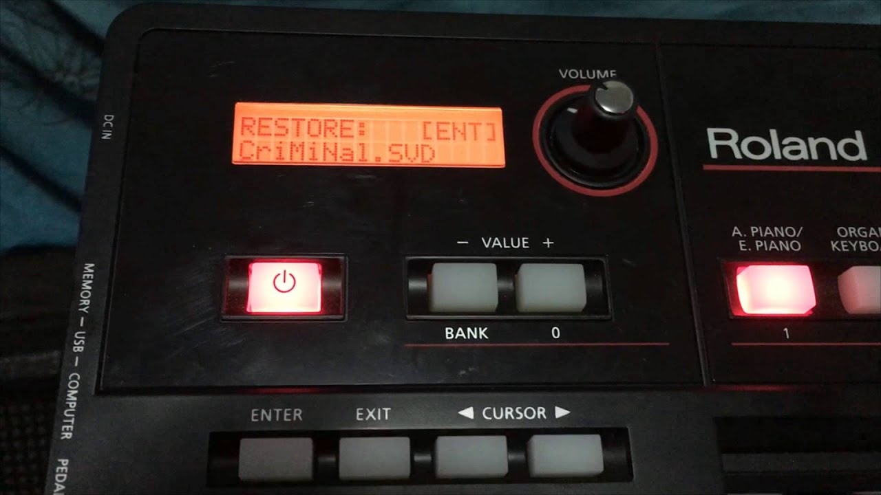 ROLAND XPS-10 : Tutorial para crear, guardar y cargar un backup ( Martin Eloy )