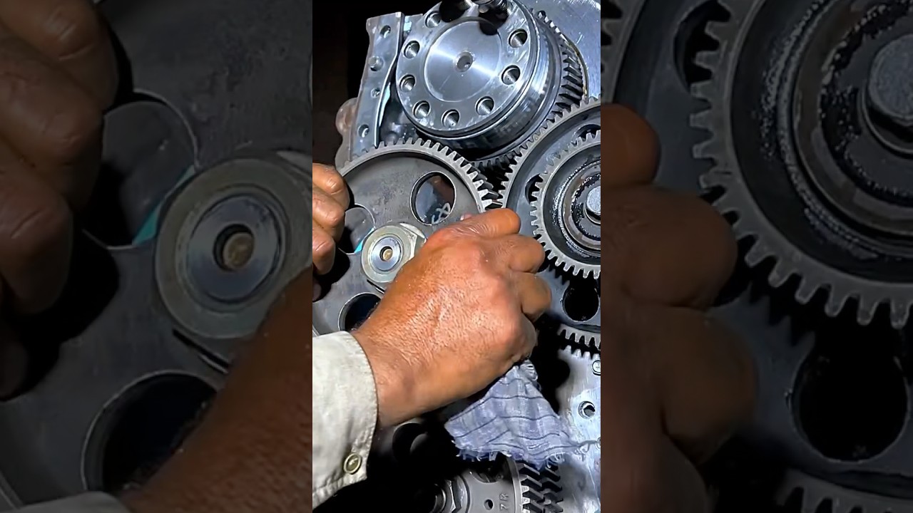 Nissan RF8 camshaft fitting and timing gears marks checking #engine #automobile#dieselengine #shorts