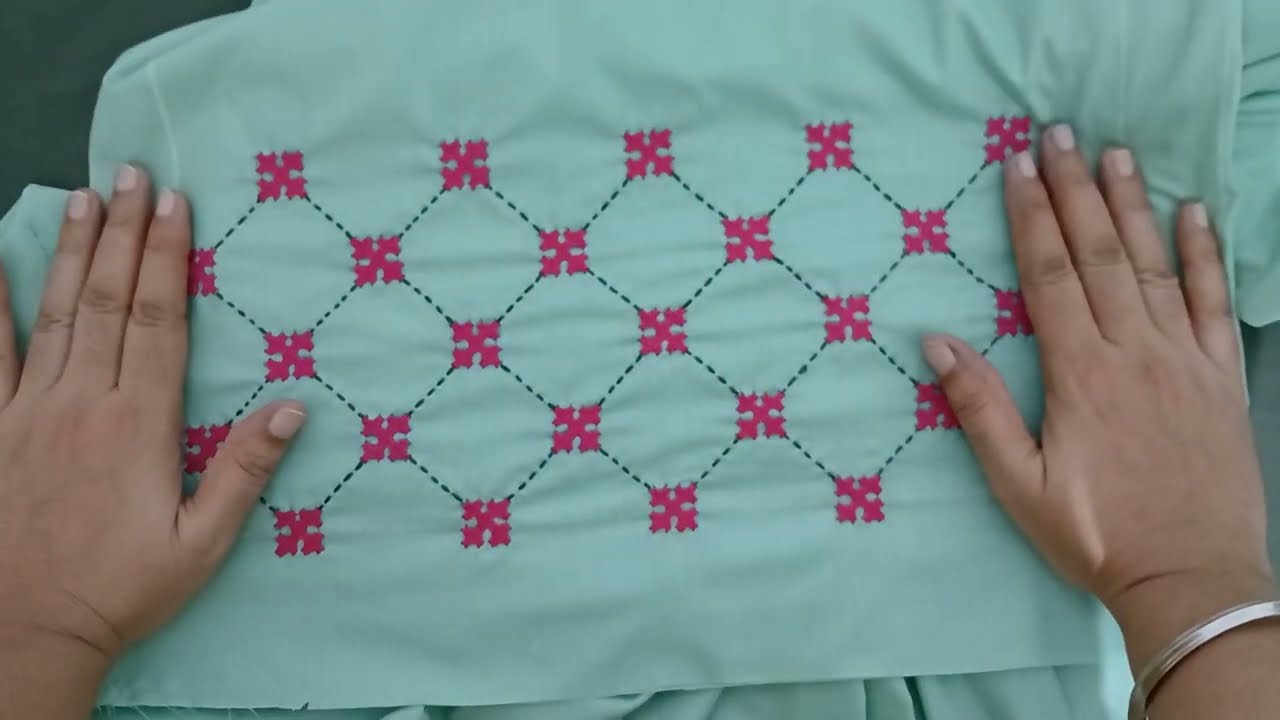 ਆਓ ਸੂਟ 'ਤੇ ਸਿੰਧੀ ਬੂਟੀ ਦਾ ਡਿਜਾਈਨ ਟਰੇਸ ਕਰੀਏ #trending #handbroidery #threadwork 