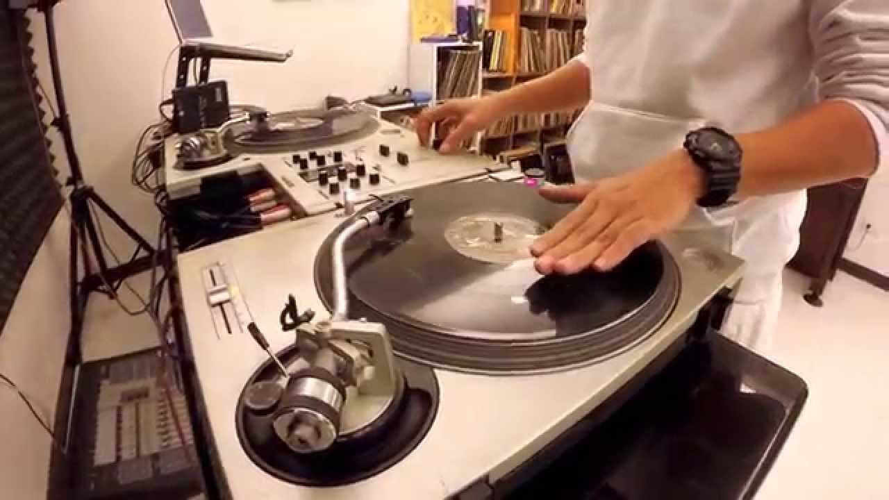 牛棚 BULLPEN DJ STUDIO 線上教學第六課 接歌關第八拍＆反刷SCRATCH＆玩兩張唱片的基本練習