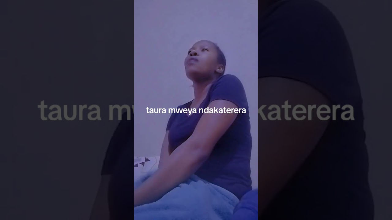 Taura mweya ndakaterera#worshipmusic #music #singer 