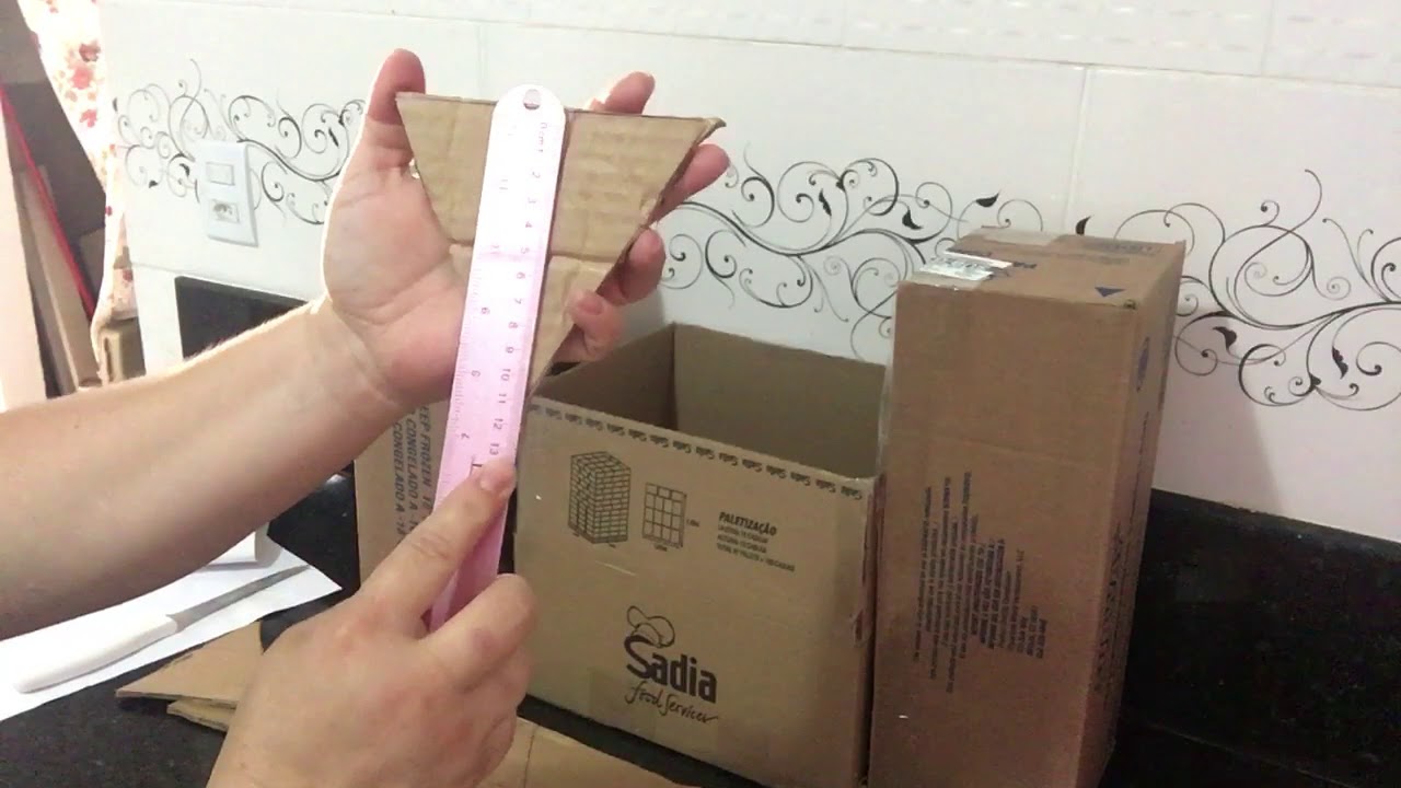 castelo de caixa de papelão/ vídeo 1