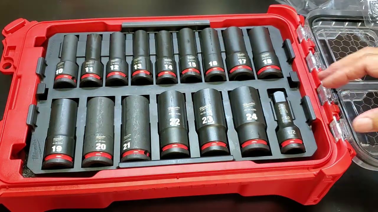 Milwaukee SHOCKWAVE Impact Duty™ 1/2” Drive Metric Deep Well PACKOUT Socket Set (16-Piece)