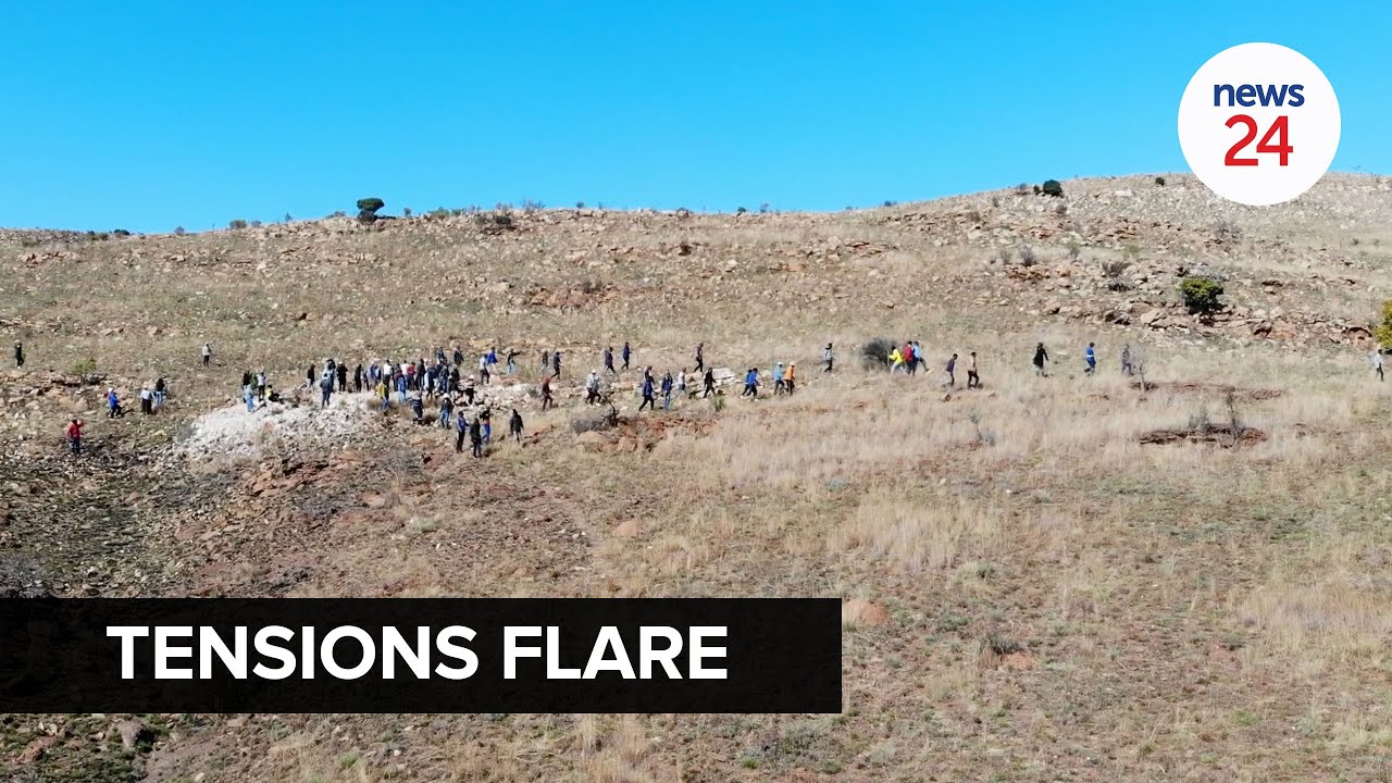 WATCH | Residents in Bekkersdal and Munsieville continue to protest