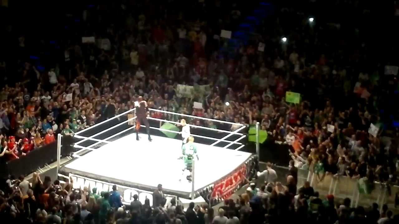 WWE RAW 2012 John Cena vs. Kane. Poland