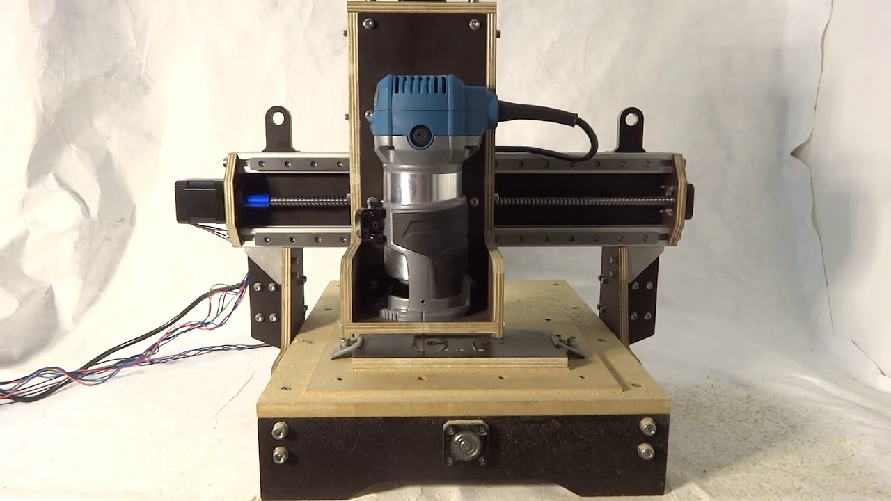 LOW COST DIY 500&euro; CNC MILL