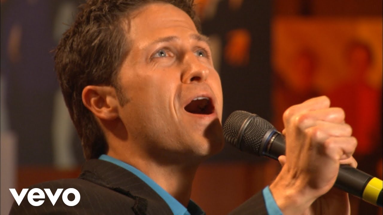 Bill & Gloria Gaither - Home [Live] ft. Michael English, Wes Hampton, Mark Lowry