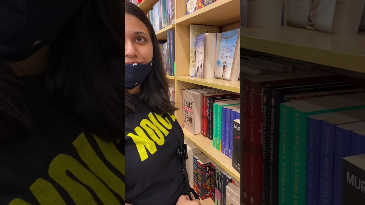 The Ultimate Book Lover | Salonayyy