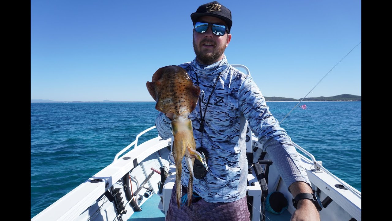 HOW TO CATCH AND CLEAN SQUID - KEPPEL ISLAND