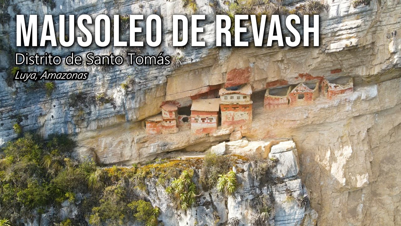 Per&uacute; en Moto - Mausoleo De Revash en Amazonas por Cesar Robles