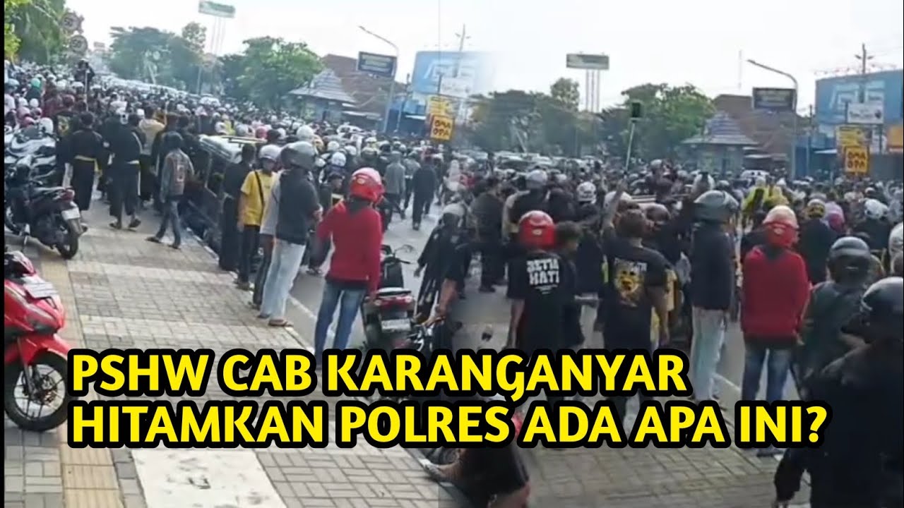RIBUAN WARGA PSHW GERUDUK POLRES KARANGANYAR