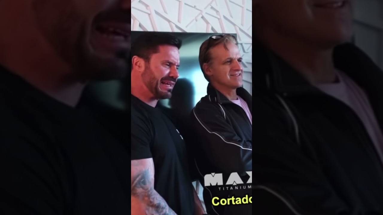 IGORFINA -RENATO CARIANI E CHRIS ACETO AVALIANDO SHAPE DO RAMON #renatocariani #viral #meme #maromba