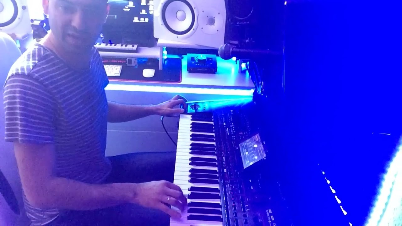 Korg pa4x song style-  Κλαρινο & Νey Δύο ψέματά-Αντώνης Ρέμος