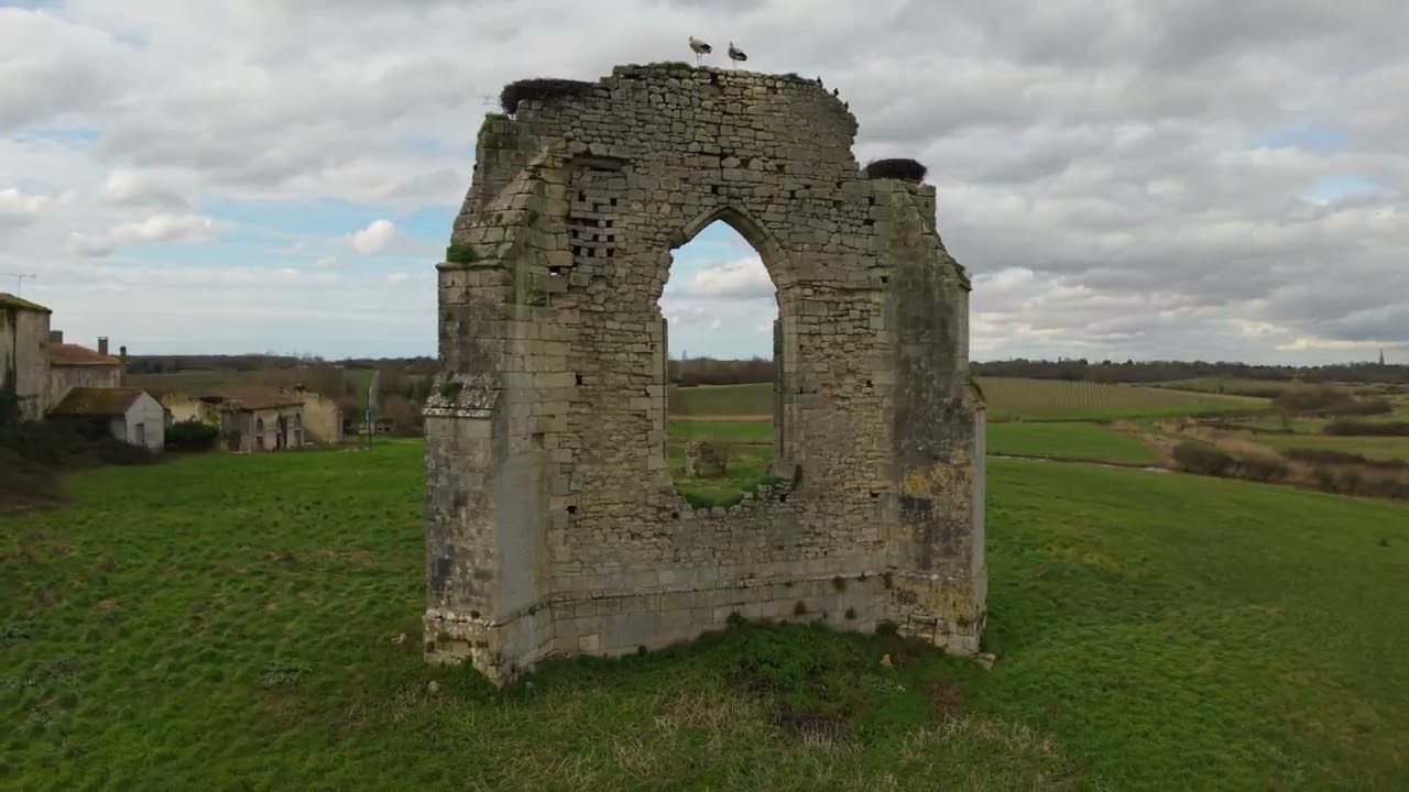 Vestiges de l’Abbaye de l’Isle