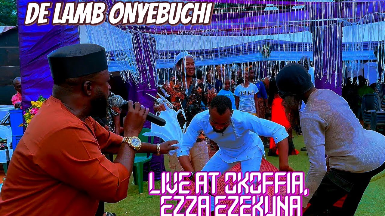 Bringing the glory of God down instead of mourning  live @  Ezza by DE Lamb