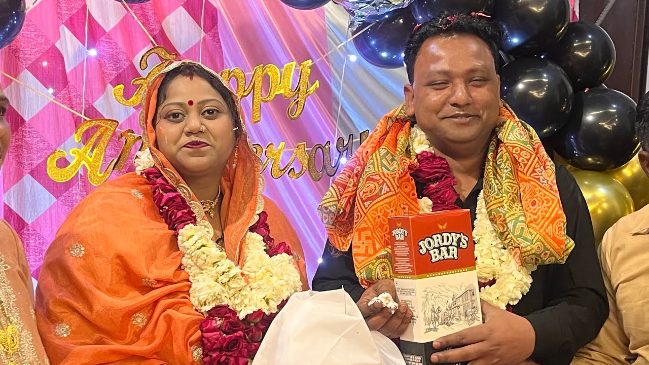 Anniversary  celebration bhai bhabhi ki shadi ko 16 year complete ￼