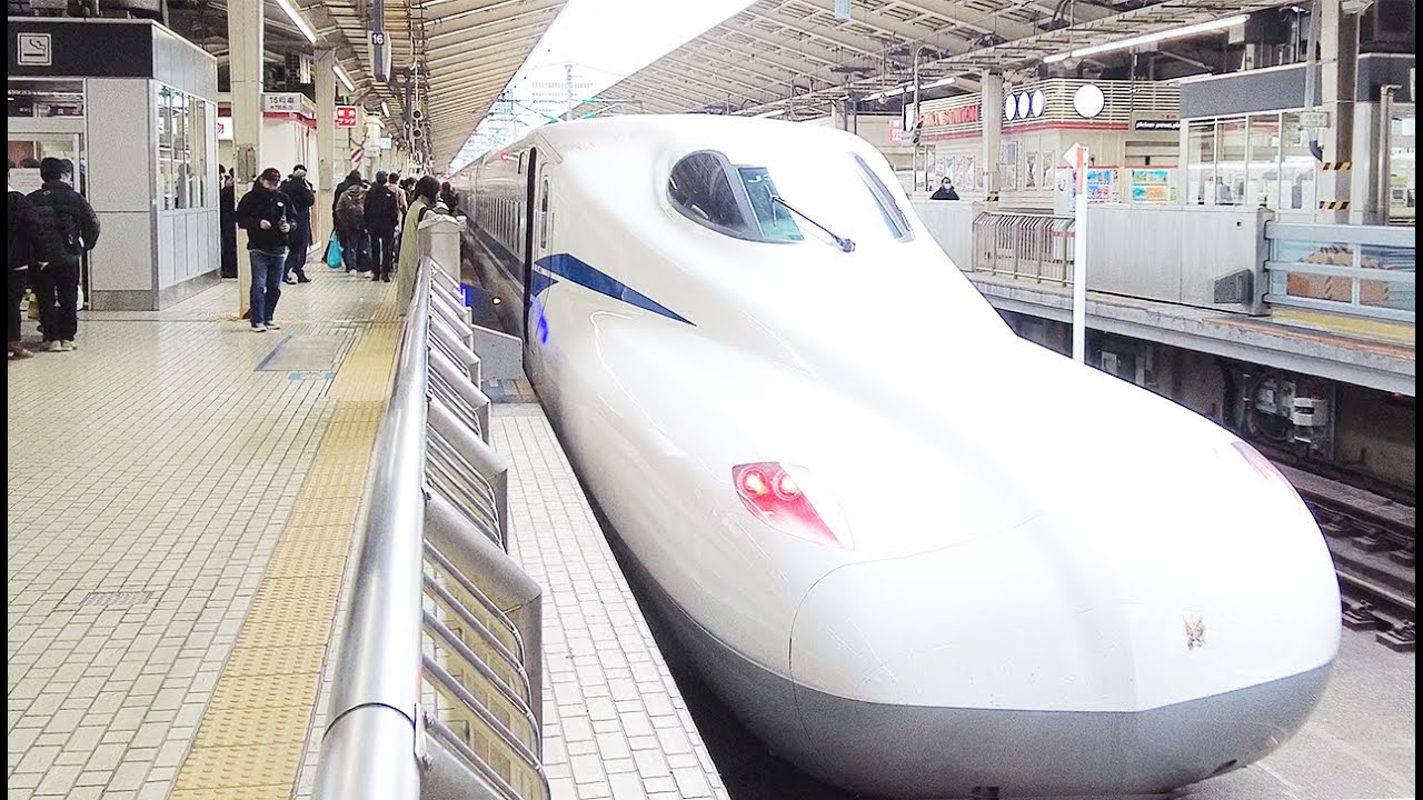 [Russ]Японский поезд-пуля🤗Shinkansen Nozomi в зеленом вагоне🚅 из Осаки в Токио