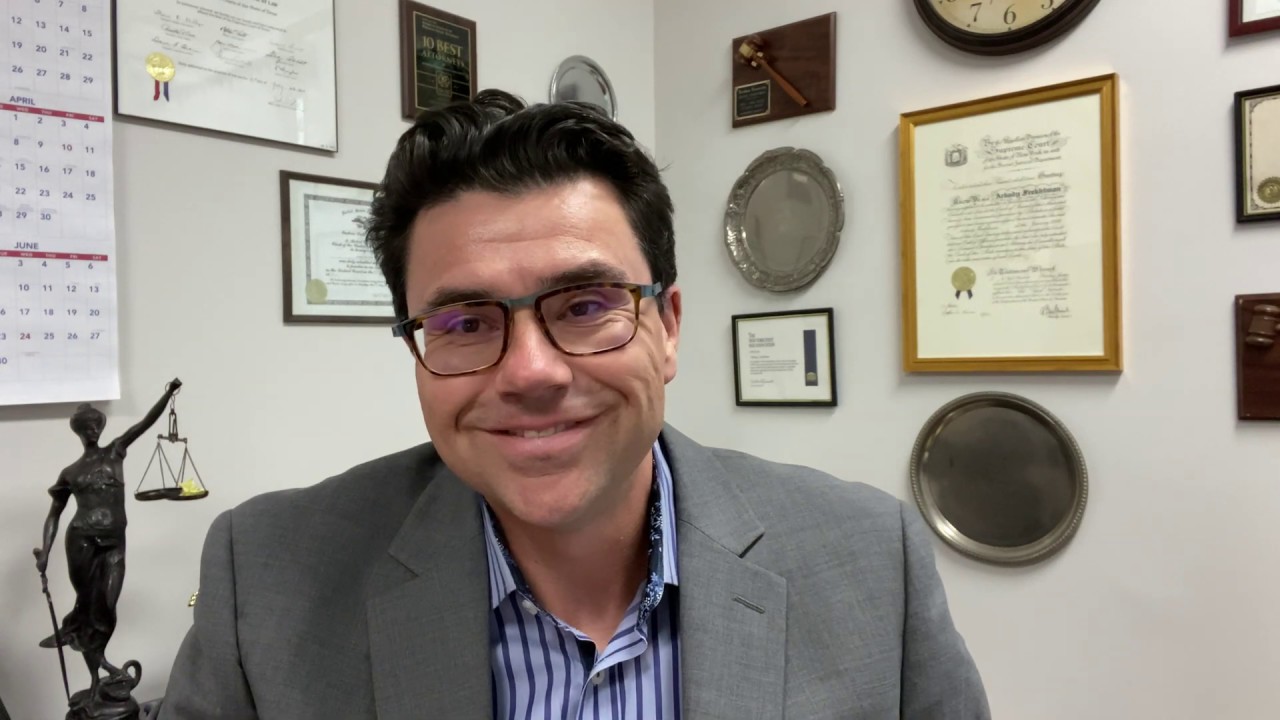 How can I get a free consult with an expert personal injury attorney ?