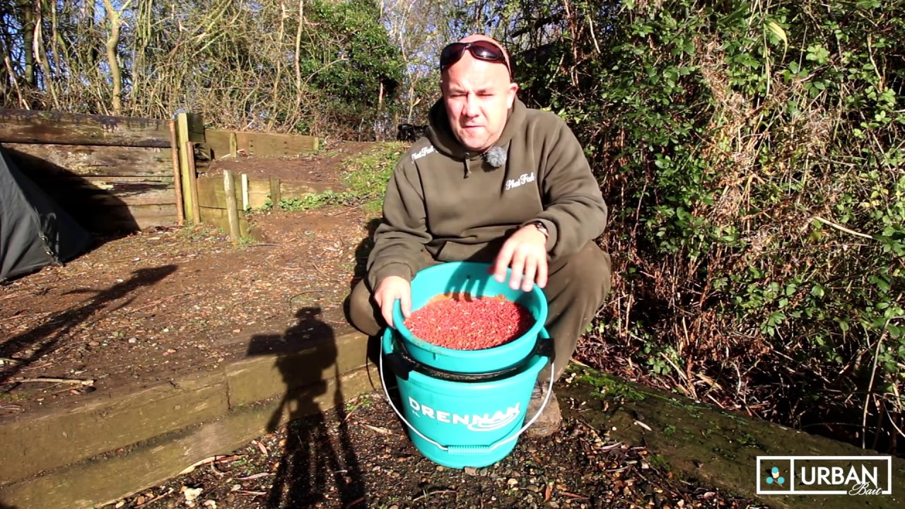MAGGOT FISHING FOR CARP IN WINTER - LEONS BIG CARP EDGES