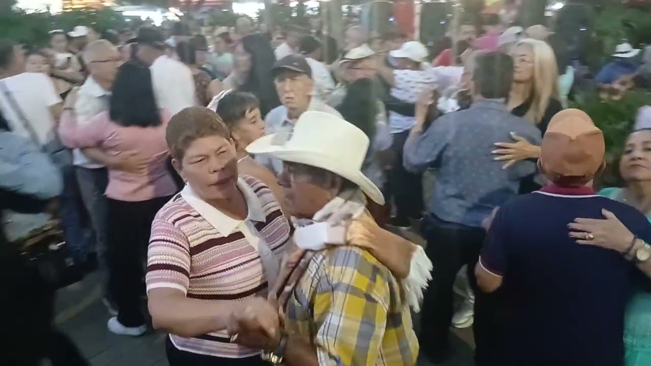 Los integrados parranderos. Saquen pareja. Enero 31 2026.