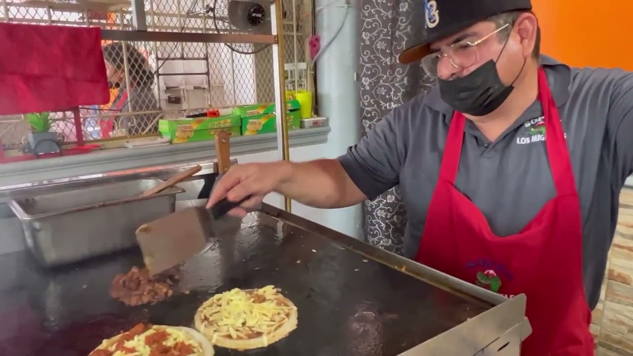 Sopes especiales en sopes los mígueles por supuesto en Guasave