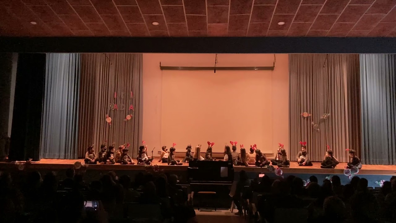 Festival cicle mitjà del Col·legi Maria Rosa Molas 2021