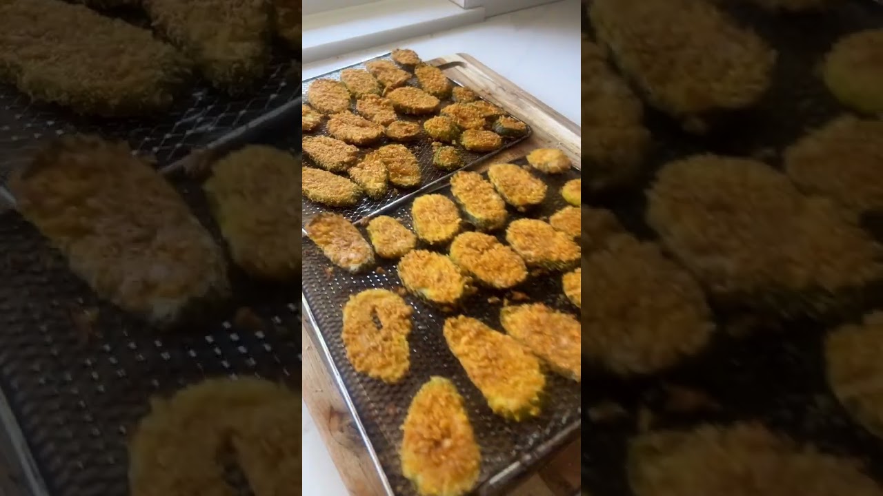 Air Fryer Keto Fried Pickles Recipe (4 Net Carbs!)