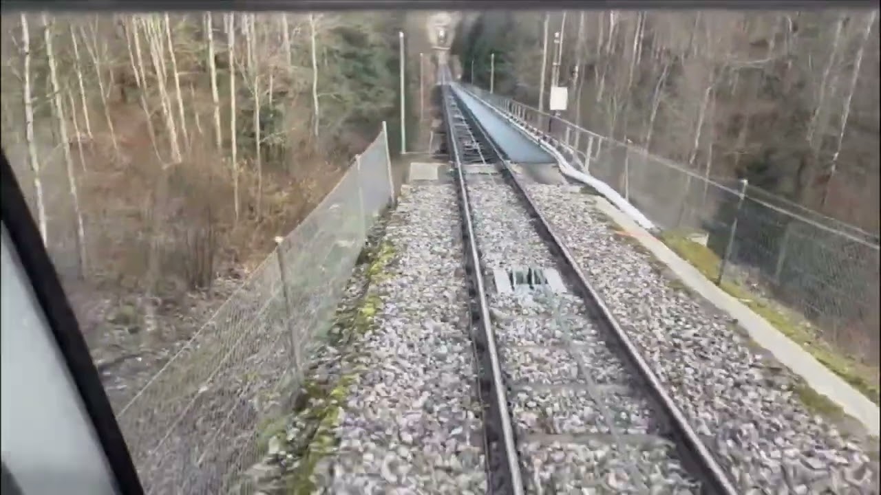 ШВЕЙЦАРИЯ: Выше облаков! 🚠 Как нас напугал фуникулер в Биле? | Олимпийская деревня и вид на Юра