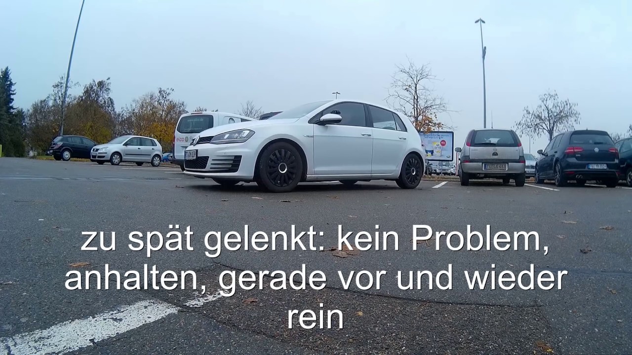 Fahrprüfung: Grundfahraufgabe rückwärts rechts einparken