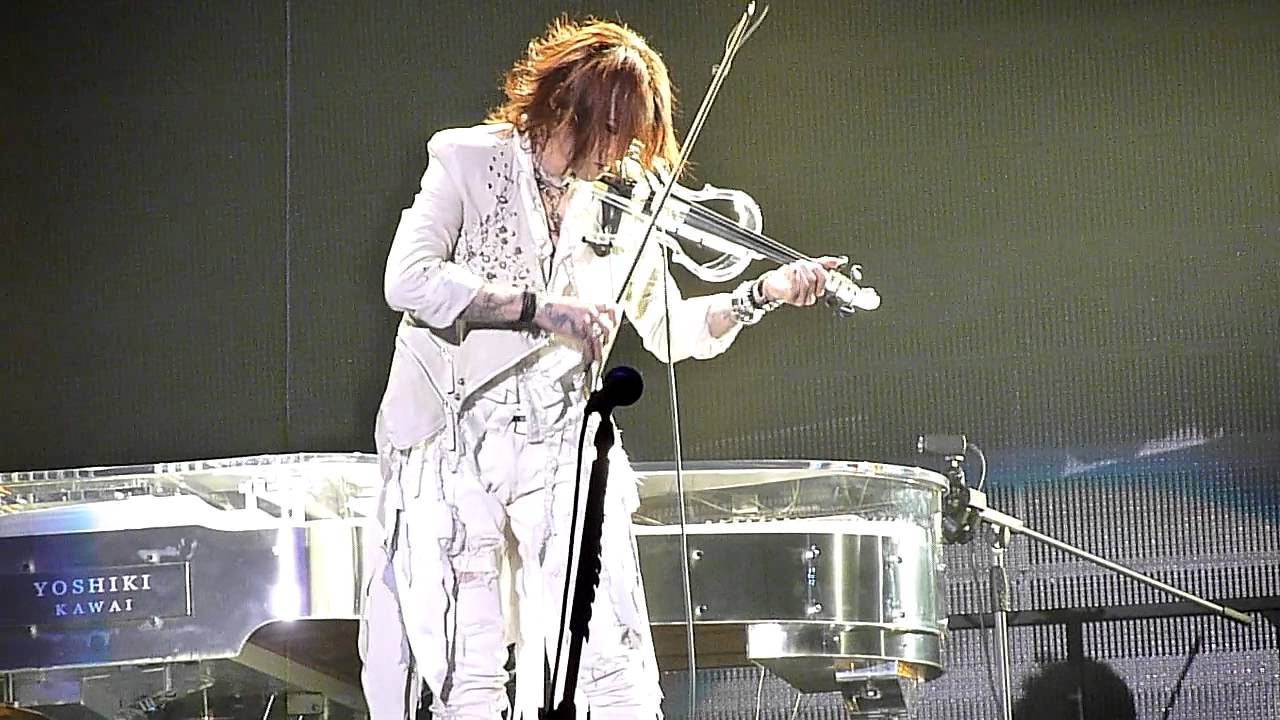 X Japan - Sugizo's Violin Solo + Kurenai Intro (Live in Seoul 2011)