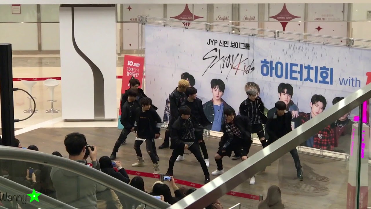 20180122 Stray Kids Hellevator