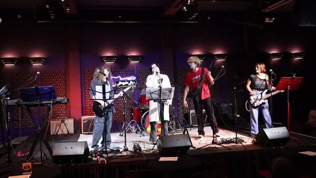 Rock Room Concert Feb 25 Trespassing   Kayt, Naomi, Ollie, Keaton, Ben, Phil