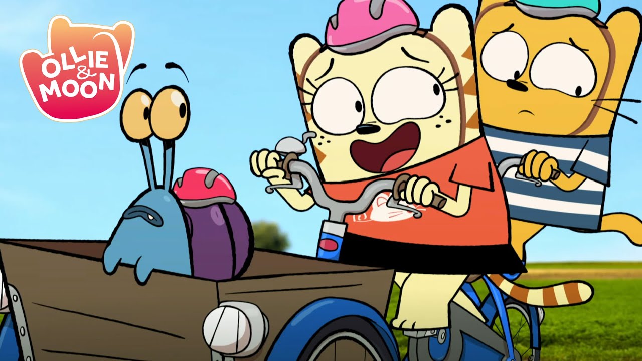 Tiptoe Through The Tulips | Ollie and Moon English | Full Episode | Season 1 | Cartoons for kids