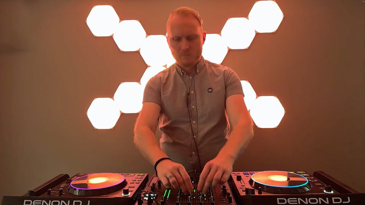 Kris O'Neil - Somewhat Classy, Somewhat Trashy #278 (Progressive House/Melodic House/Chill House)