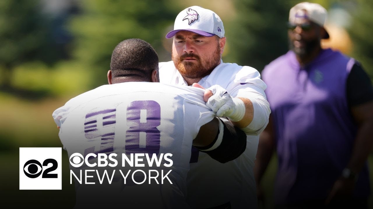 Jets acquire nose tackle Harrison Phillips
