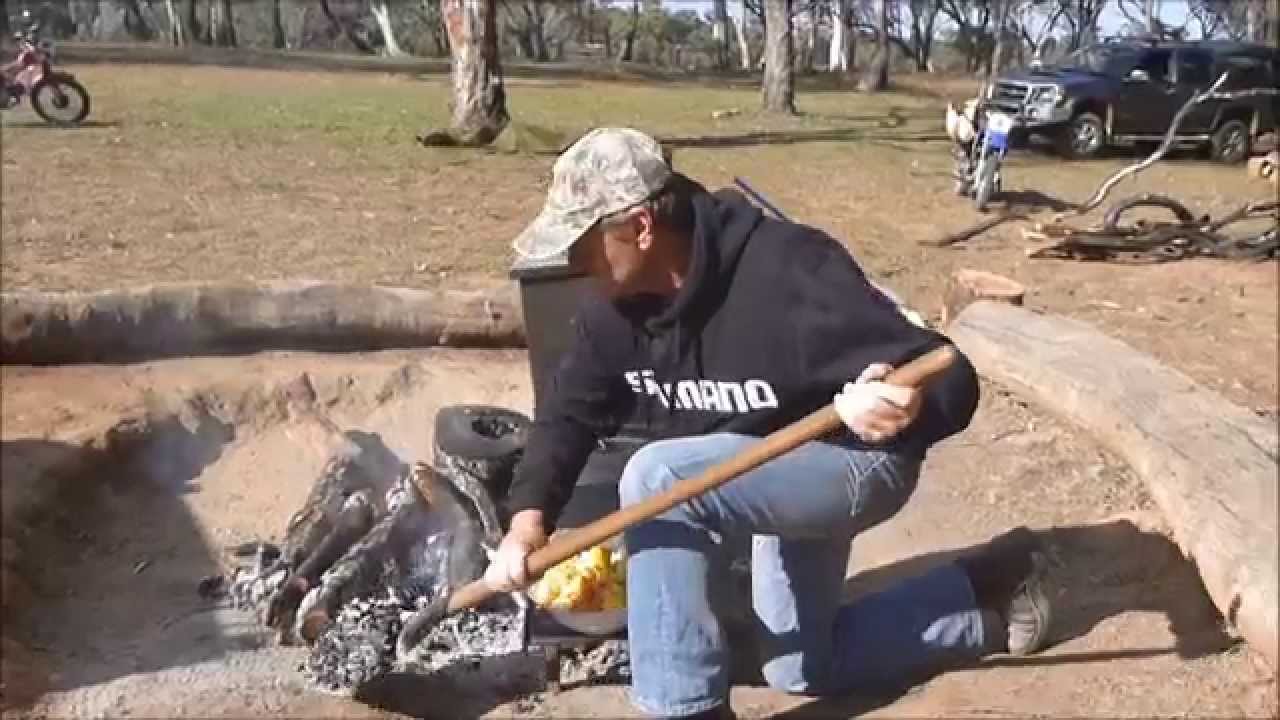 How to Cook a Camp Oven Stew | The Hook and The Cook