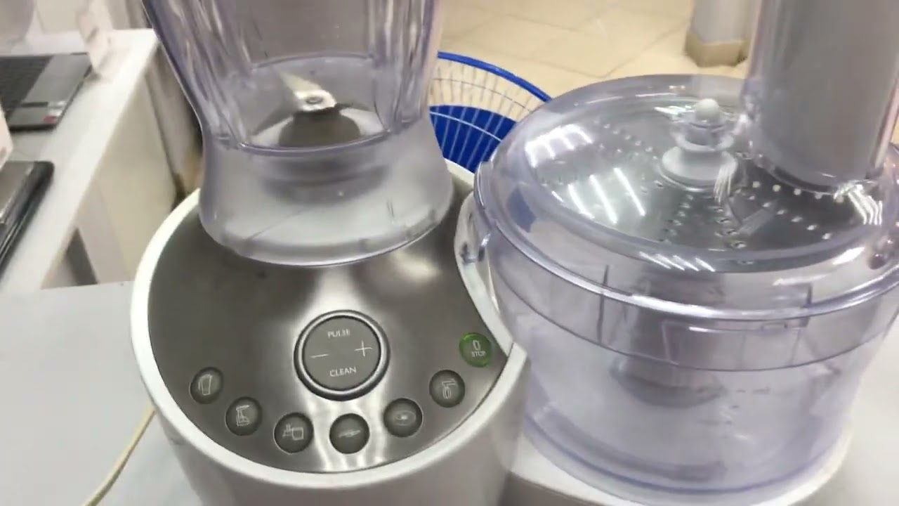 Комбайн Philips 890