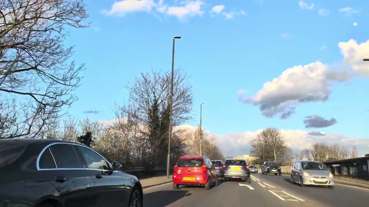 Telawatul quranul Kareem in qiamul layl in Ramadan/ view of greater London UK 