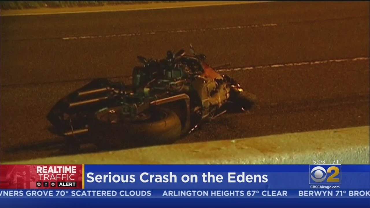 Serious Crash On Eden's Expressway Involving Motorcycles Injures 5 People