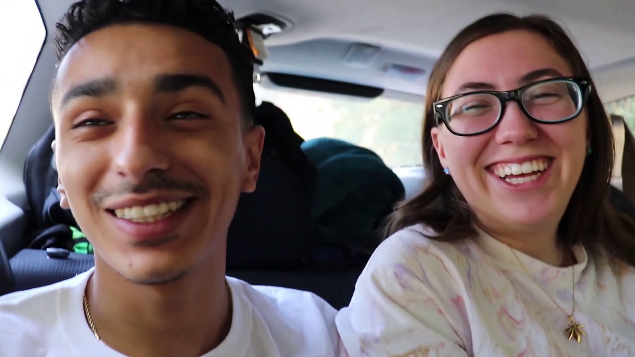 Cali Smoke Sesh - Our friend freaks out after a couple hits of the Grenade 8 Gram Joint!!!